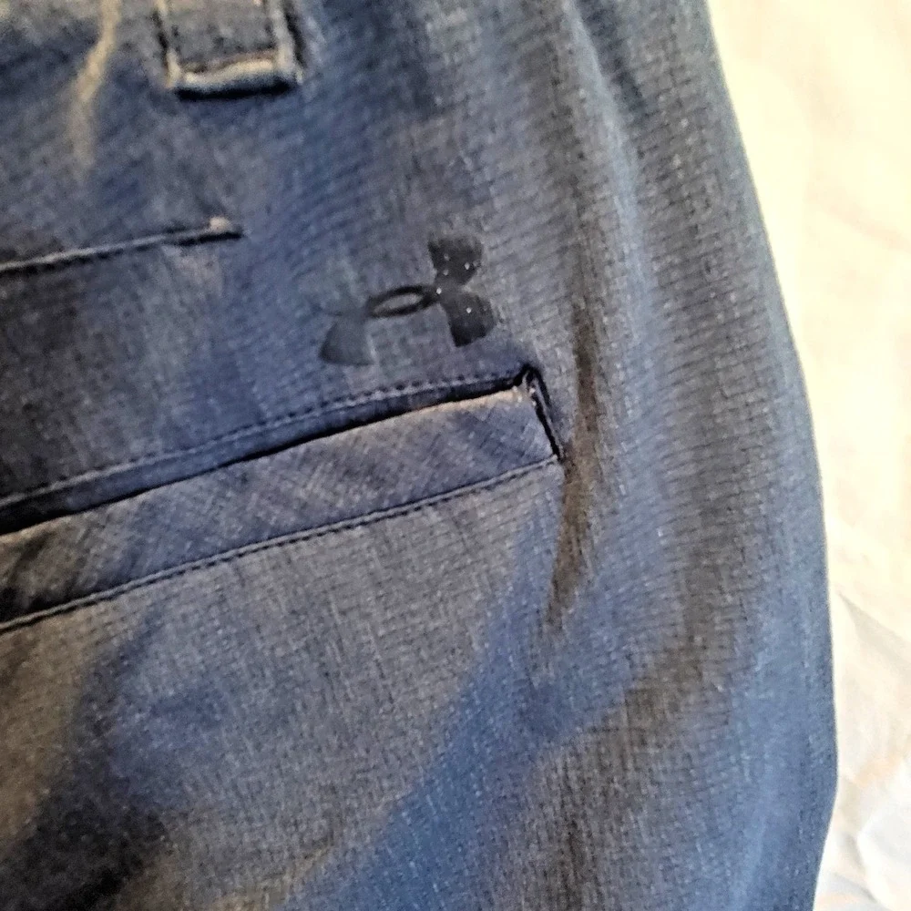 Under Armour mens Loose Fit golf pants‎ 36x30